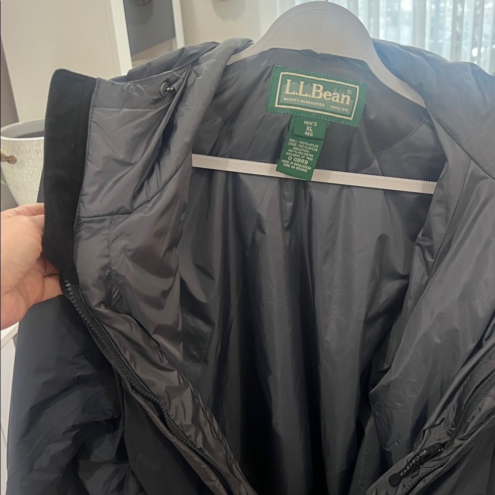 L.L. Bean Men's Dark Gray Raincoat - Picture 2 of 4